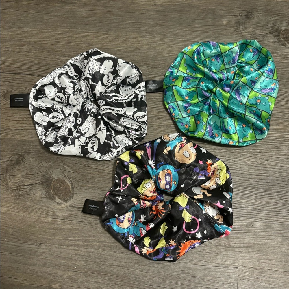 NWOT Dolls Kill x Rugrats Scrunchie Set